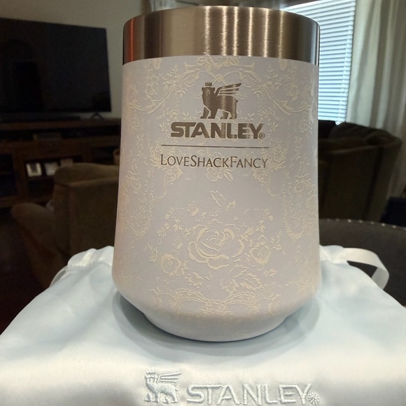 🍷💝🆕Stanley Love Shack Fancy Wine Tumbler * Alpine Blue *  NEW IN BOX - Picture 6 of 7